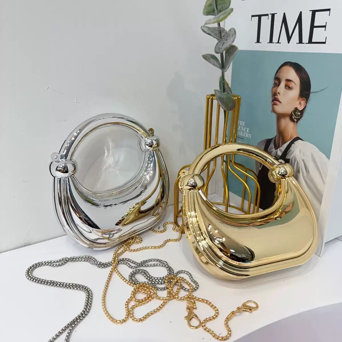 Mini gouden avondtasje portemo - Wedding Vendor recensie en prijs
