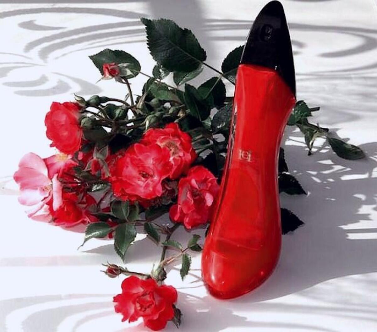 Carolina Herrera Very Good Gir - Good Floral & Wedding Decor Supply Photos recensie en prijs