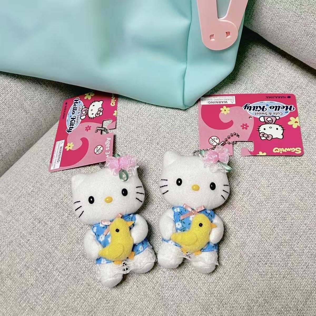 Hello Kitty Hug Duck bloemenju - Good Floral & Wedding Decor Supply Photos recensie en prijs